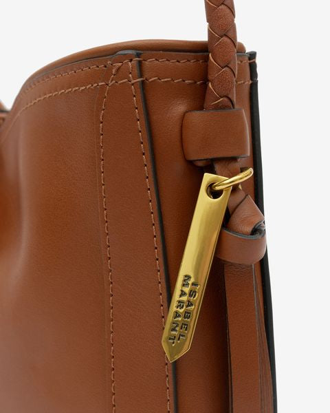 Sac Oskan Moon