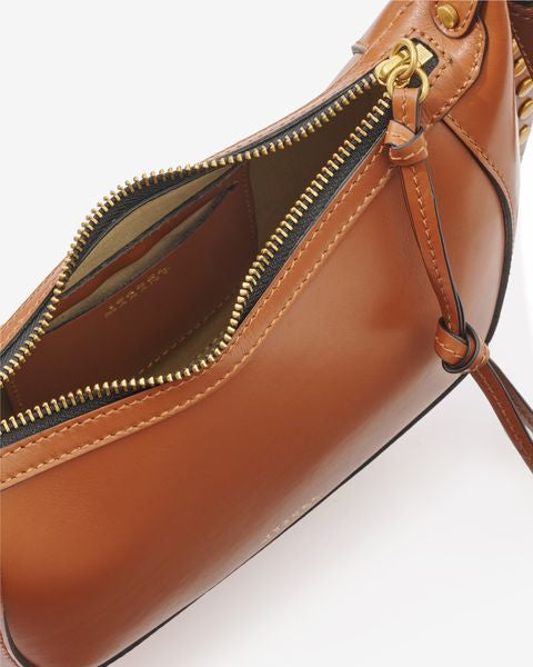 Sac Oskan Moon