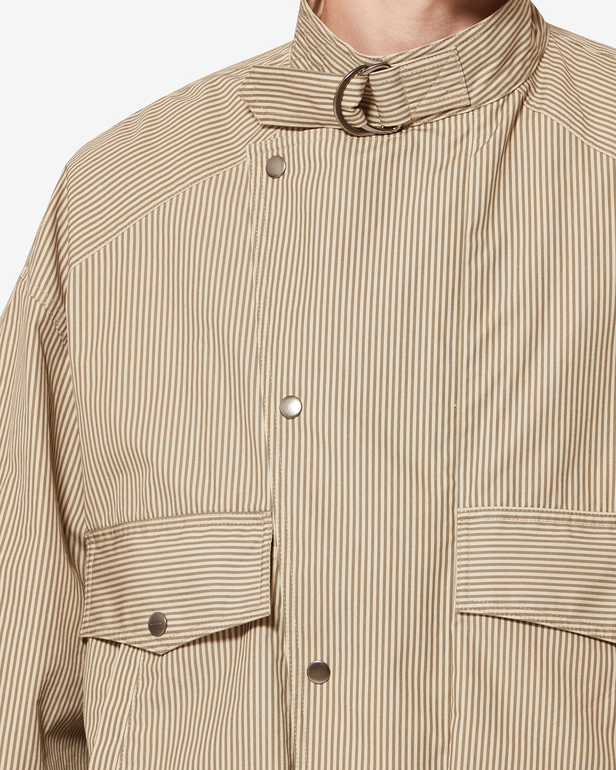 VESTE CORTO